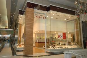 Norah-Central-Plaza-fachada3